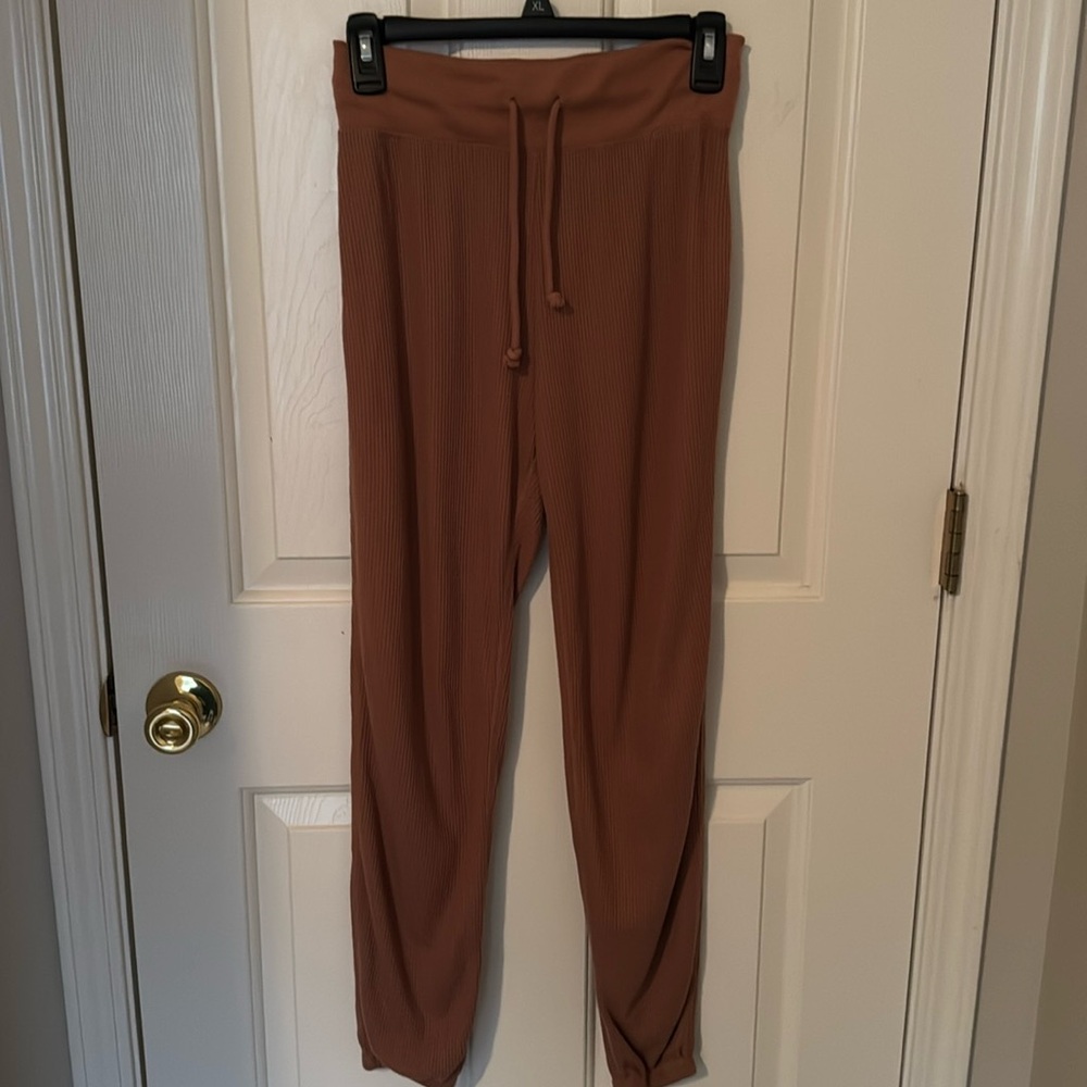 Abercrombie & Fitch thermal joggers